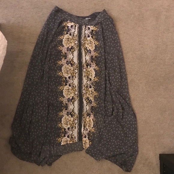 Free People Dresses & Skirts - Free People Asymmetric Hem Midi Skirt